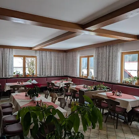 Paula's Bed & Breakfast Lunz am See