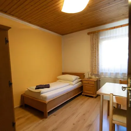 Paula's לינה וארוחת בוקר לונץ אם סי