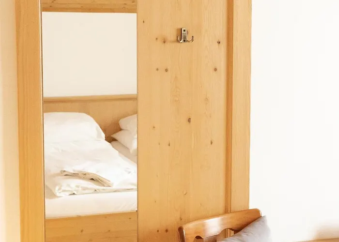 Paula's Bed & Breakfast 3*